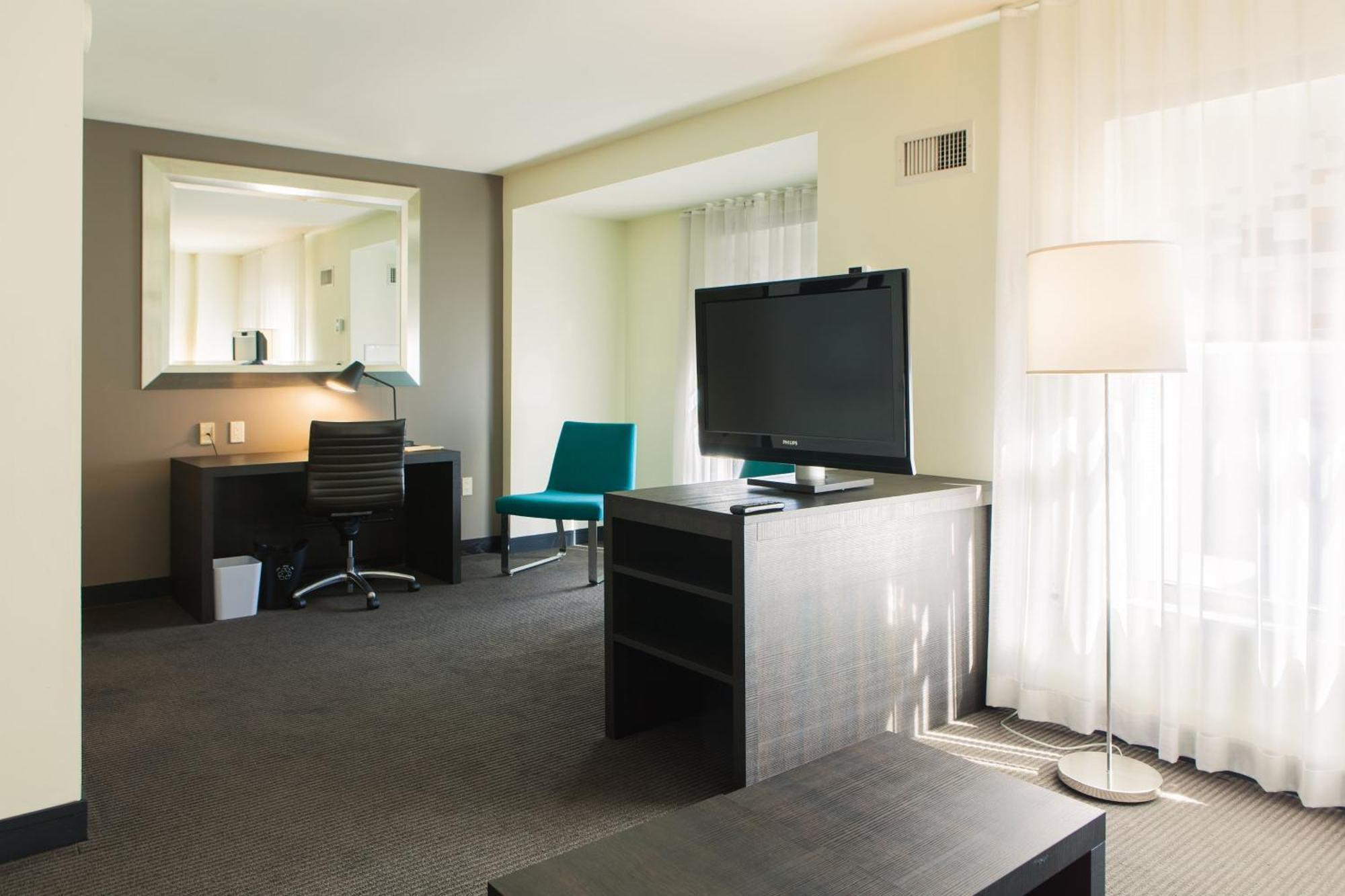 Aloft Silicon Valley Ньюарк Экстерьер фото
