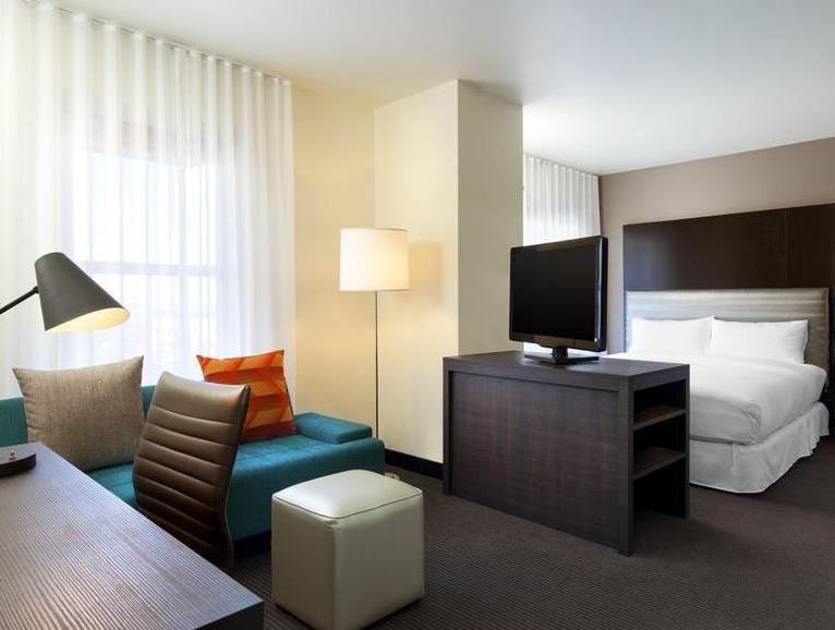 Aloft Silicon Valley Ньюарк Экстерьер фото